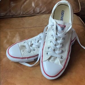 Converse All Stars women’s size 8 men’s size 6